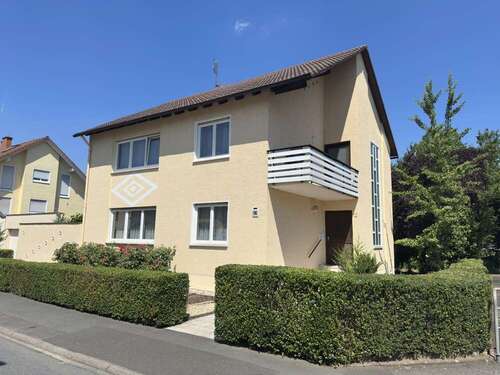Foto - Haus zum Kaufen in Kleinwallstadt 379.000,00 € 161 m²
