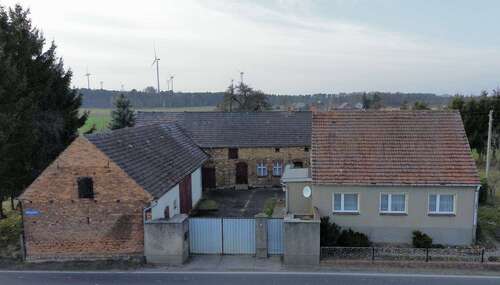 Foto - Haus zum Kaufen in Göllnitz Göllnitz 138.000,00 € 109.91 m²