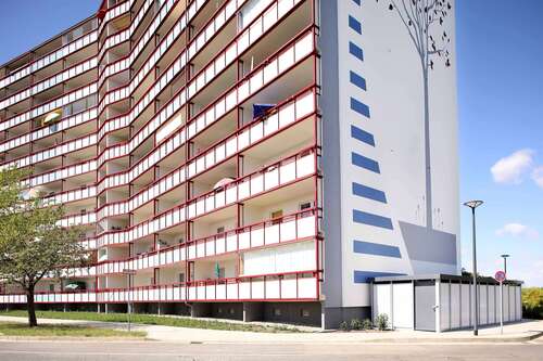 Foto - Wohnung zum Mieten in Neubrandenburg 509,00 € 57.09 m²