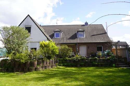 Foto - Haus zum Kaufen in Krefeld 380.000,00 € 186 m²