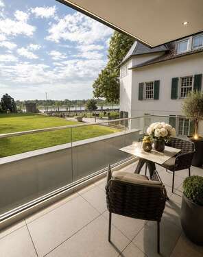 Foto - Wohnung zum Mieten in Düsseldorf 7.400,00 € 179 m²