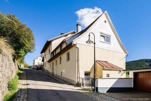 Foto - Wohnung zum Kaufen in Titisee-Neustadt 219.000,00 € 133.2 m²