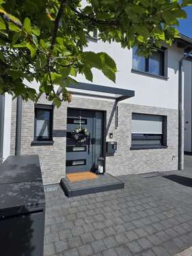 Foto - Haus zum Kaufen in Otterstadt 722.000,00 € 170 m²