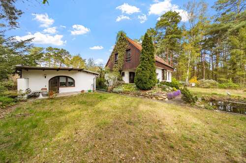 Foto - Haus zum Kaufen in Borkheide 365.000,00 € 169 m²