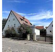 Haus zum Kaufen in Nürnberg 699.000,00 € 308 m²