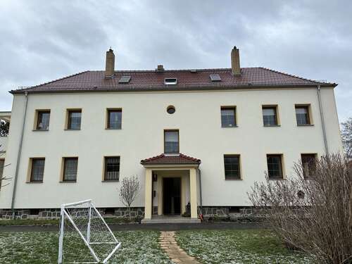 Foto - Wohnung zum Mieten in Borna 525,00 € 75 m²