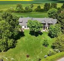 Haus zum Kaufen in Zwickau 260.000,00 € 144.49 m²