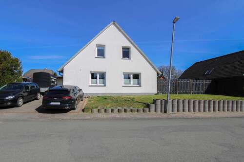 Foto - Haus zum Kaufen in Dünsen 369.000,00 € 122 m²