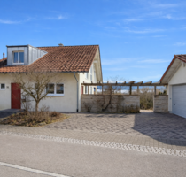 Haus zum Kaufen in Brigachtal 695.000,00 € 216 m²