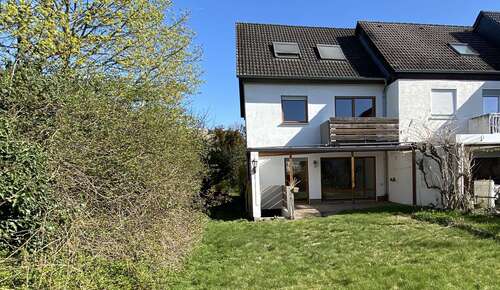 Foto - Haus zum Kaufen in Mörfelden-Walldorf 590.000,00 € 126.12 m²