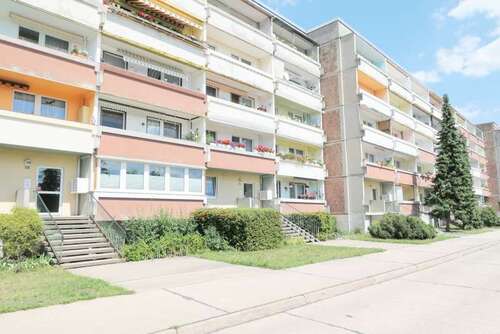 Foto - Wohnung zum Mieten in Dessau-Roßlau 384,00 € 70.71 m²
