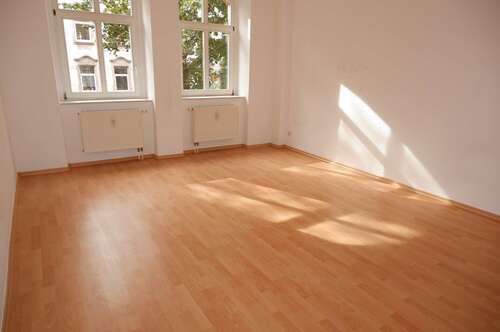 Foto - Wohnung zum Mieten in Chemnitz 340,00 € 64.61 m²