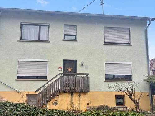 Foto - Haus zum Kaufen in Oberaurach 159.000,00 € 150 m²