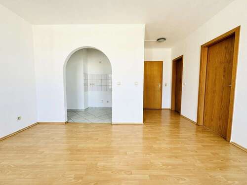 Foto - Wohnung zum Mieten in Leipzig Gohlis 357,50 € 32.48 m²
