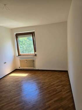 Foto - Wohnung zum Mieten in Esslingen 607,43 € 57.85 m²