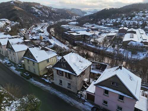 Foto - Haus zum Kaufen in Werdohl 99.000,00 € 116 m²