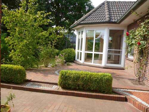Foto - Haus zum Kaufen in Wiefelstede 390.000,00 € 229 m²