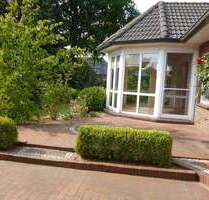 Haus zum Kaufen in Wiefelstede 390.000,00 € 229 m²