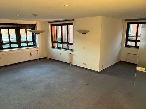 Foto - Büro in Kiel 1.352,00 € 104 m² - 1.352,00&nbsp;EUR Kaltmiete, ca.&nbsp; 104,00&nbsp;m&sup2;