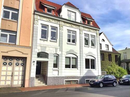 Foto - Haus zum Kaufen in Cuxhaven 472.000,00 € 327 m²