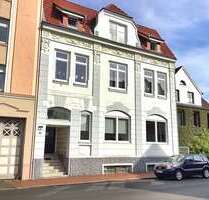Haus zum Kaufen in Cuxhaven 472.000,00 € 327 m²