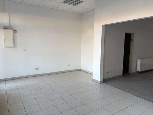 Foto - Büro in Werdau 250,00 € 52 m² - 250,00 EUR Kaltmiete, ca.  52,00 m²