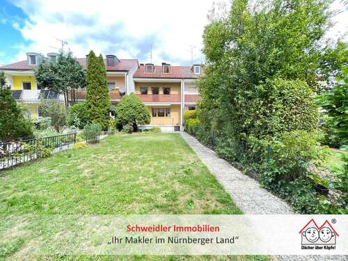Foto - Haus zum Kaufen in Schwaig Behringersdorf 338.000,00 € 110 m²