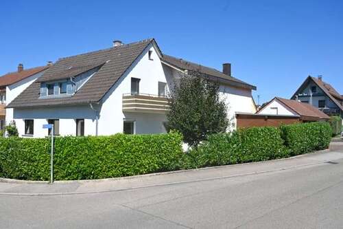 Foto - Haus zum Kaufen in Löchgau 745.000,00 € 240 m²