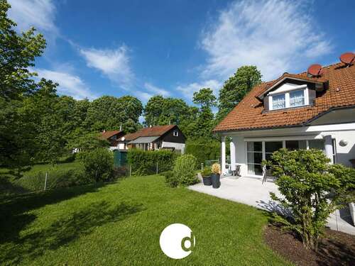 Foto - Haus zum Kaufen in Leinfelden-Echterdingen 998.000,00 € 170 m²