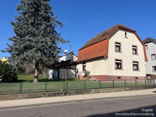 Foto - Haus zum Kaufen in Pfinztal Berghausen 619.000,00 € 175 m²