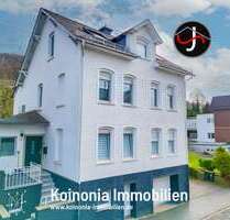 Haus zum Kaufen in Siegen 332.000,00 € 218 m²