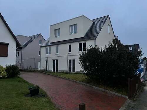 Foto - Haus zum Mieten in Barsbüttel 1.650,00 € 105 m²