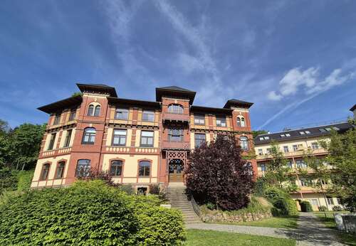 Foto - Wohnung zum Mieten in Radebeul 1.975,00 € 171 m²