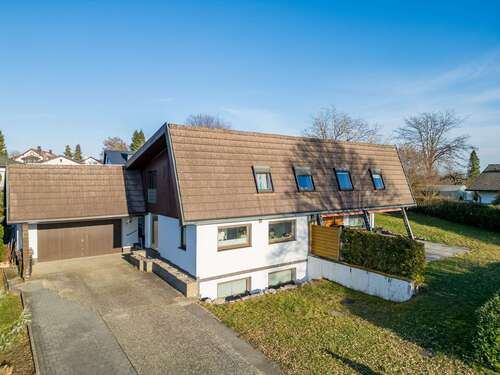Foto - Haus zum Kaufen in Jestetten 649.000,00 € 196 m²