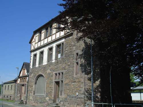 Foto - Haus zum Kaufen in Hetzerath 490.000,00 € 204 m²