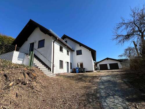 Foto - Haus zum Kaufen in Weilburg 339.000,00 € 242 m²
