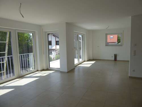 Foto - Wohnung zum Mieten in Bittenfeld 1.445,00 € 125 m²