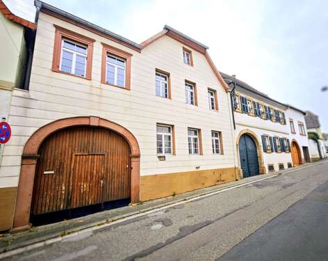 Foto - Haus zum Kaufen in Neustadt 249.000,00 € 157 m²