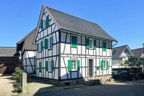 Foto - Haus zum Kaufen in Overath-Zentrum 280.000,00 € 77.9 m²