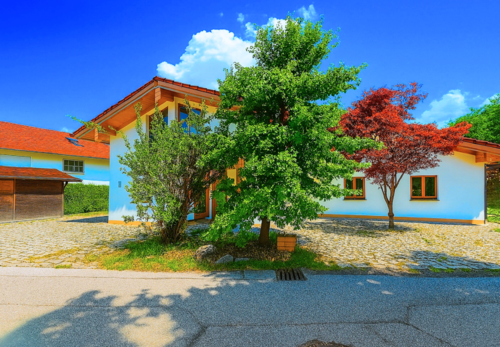 Foto - Haus zum Kaufen in Holzkirchen 1.695.000,00 € 270 m²