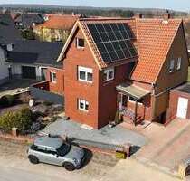 Haus zum Kaufen in Königslutter (Lauingen) 250.000,00 € 201.63 m²