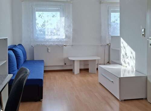 Foto - Wohnung zum Mieten in Esslingen am Neckar 350,00 € 36 m²