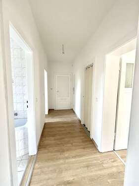 Foto - Wohnung zum Mieten in Bitterfeld 349,49 € 48.54 m²