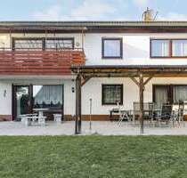 Haus zum Kaufen in Adelsdorf 589.000,00 € 182 m²