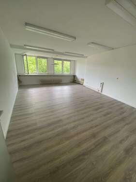 Foto - Büro in Duisburg 1.500,00 € 137.12 m²