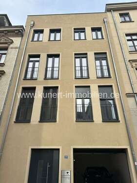 Foto - Haus zum Kaufen in Halle (Saale) 760.000,00 € 211 m²