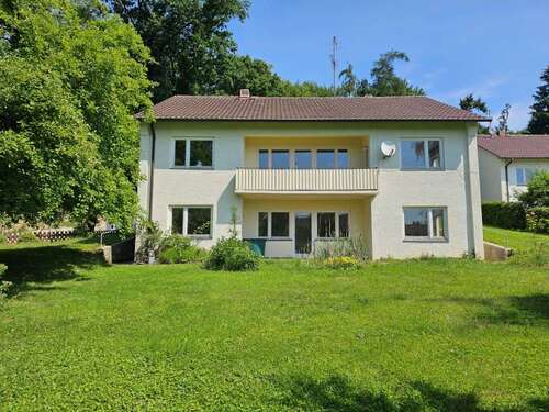 Foto - Haus zum Kaufen in Aidenbach 239.000,00 € 190 m²
