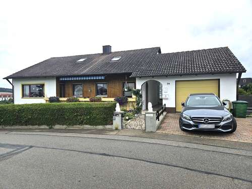 Foto - Haus zum Kaufen in Pfaffenhofen 595.000,00 € 259 m²