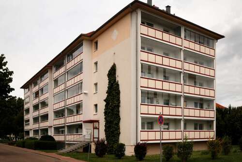 Foto - Wohnung zum Mieten in Braunsbedra 456,63 € 70.25 m²