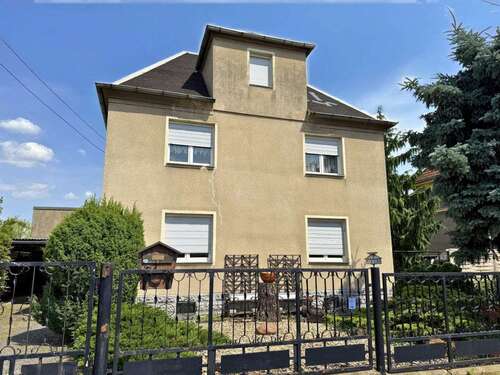Foto - Haus zum Kaufen in Riesa 65.000,00 € 110 m²